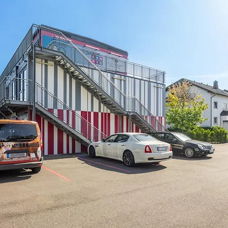 Sorgenfrei Inkl. Netflix Und Briefkasten